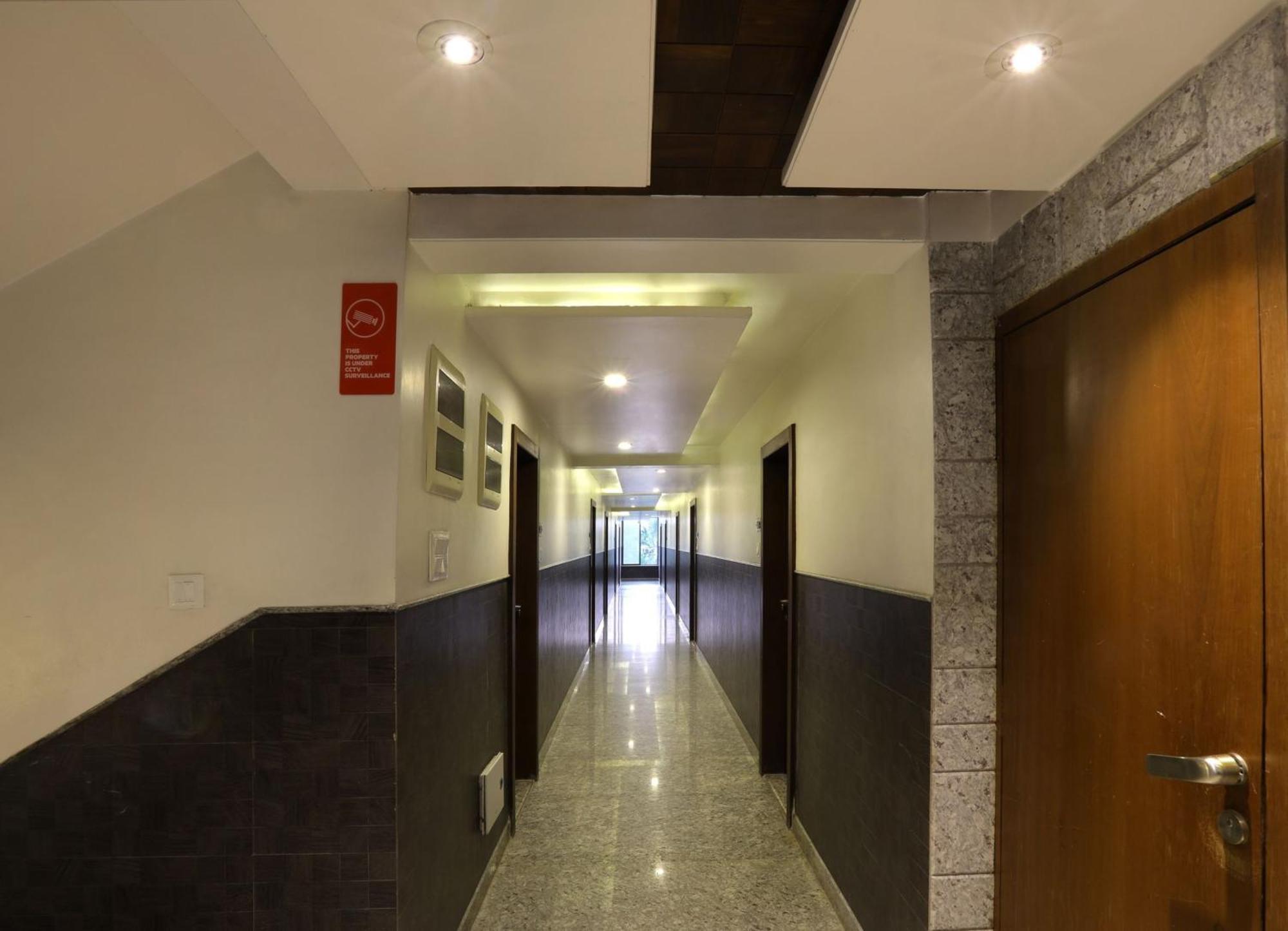 שירדי Collection O Satyan Inn מראה חיצוני תמונה